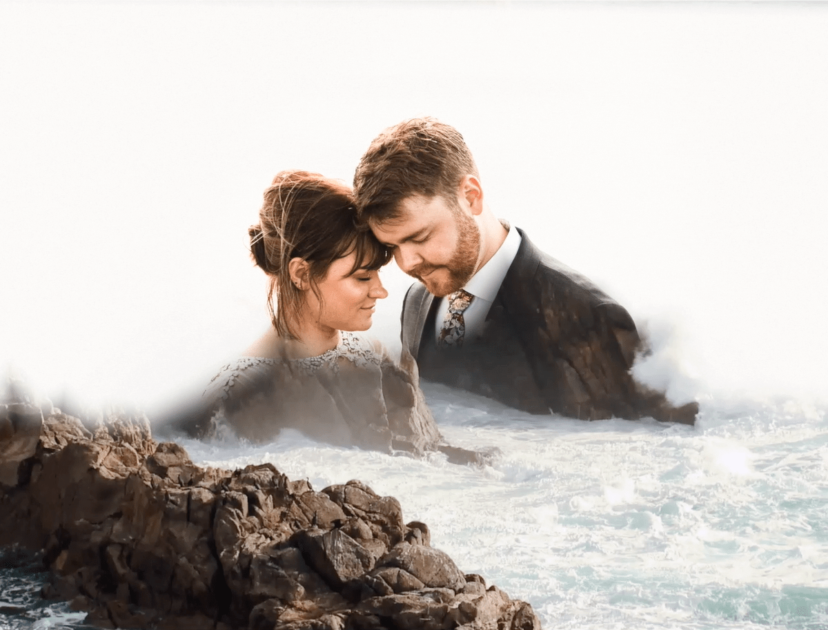 Cliifs of moher elopement photographer - Fun and Relaxed wedding and elopement photography in Ireland, perfect for adventurous and outdoorsy couples